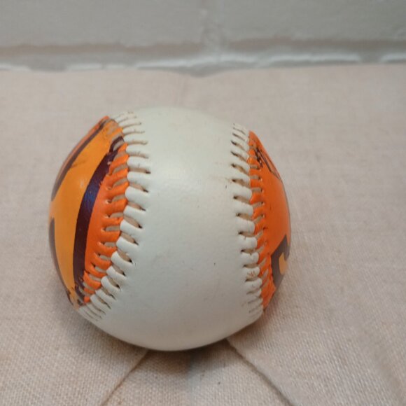 Reese's Peanut Butter Cup/Reese's Pieces Souvenir Baseball - Picture 5 of 5